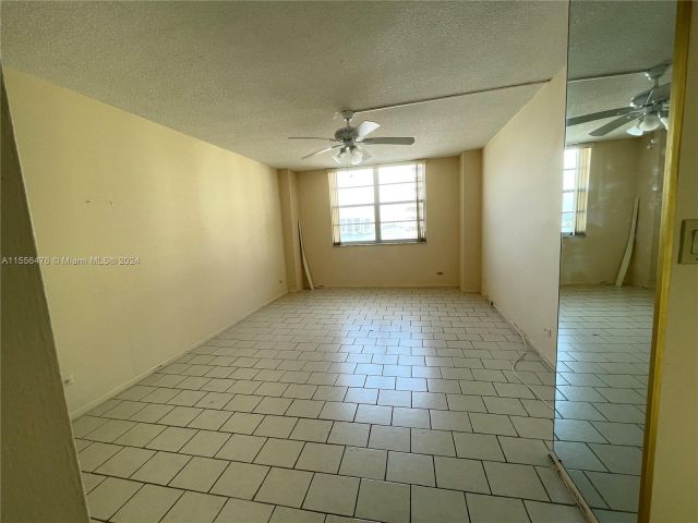 Apartment for rent  Unit #1212 - photo 5181628