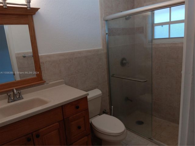 Home for rent at 13005 SW 117th Ter 0 - photo 5326195