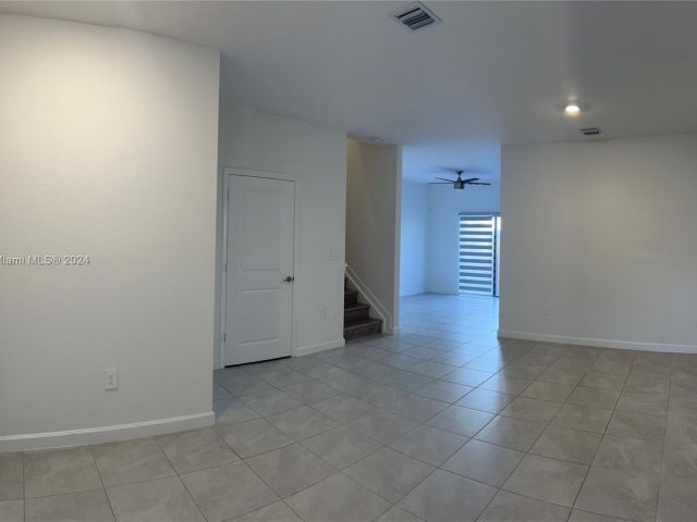 Home for rent at 24709 SW 119th Pl - photo 5340516
