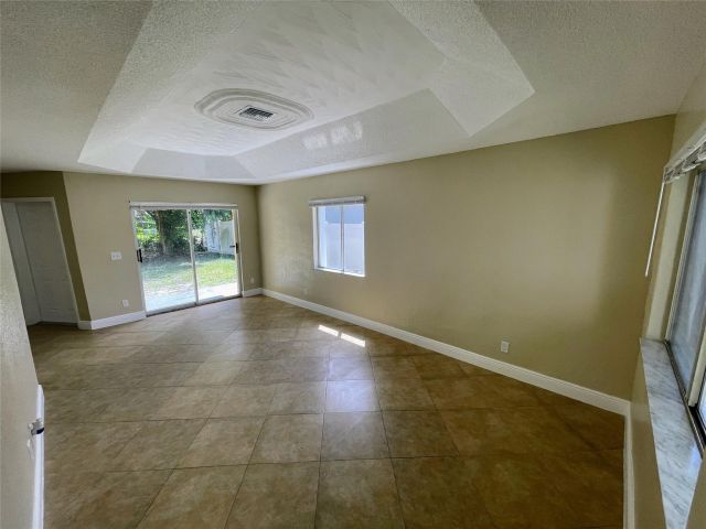Home for sale at 2944 NW 9th St - photo 5182435