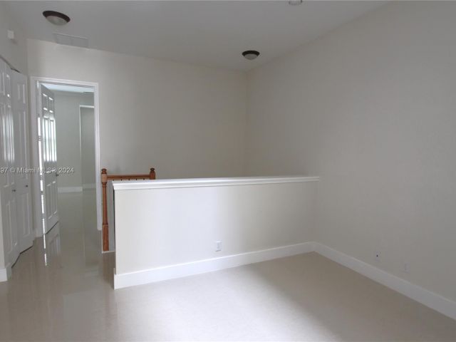 Home for rent at 3171 SW 47th St 3171 - photo 5184094