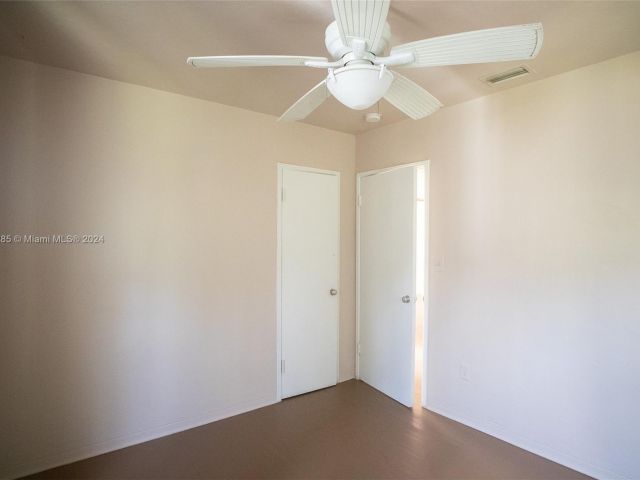 Home for rent at 935 NW 41st St 935 - photo 5184535