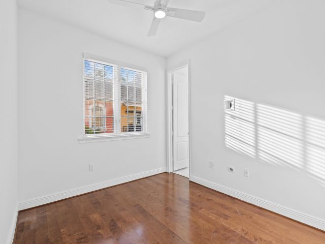 Home for sale at 504 SE 7th St 203 - photo 5191869