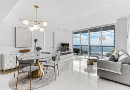 Apartment #4007 at Icon Brickell Tower 1