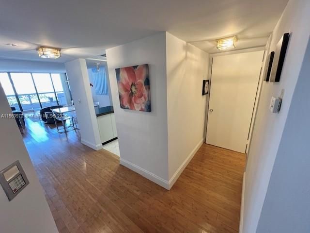 Apartment for rent  Unit #A1748 - photo 5460788