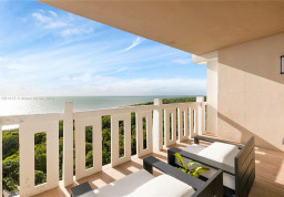 Apartment #D1207 at Towers of Key Biscayne