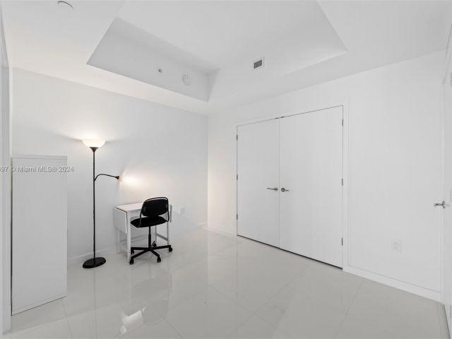 Apartment for rent  Unit #3508 - photo 5214238