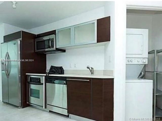 Apartment for rent  Unit #2305 - photo 5214629