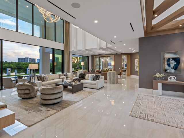 Home for sale at 4111 Ibis Point Circle - photo 5522034