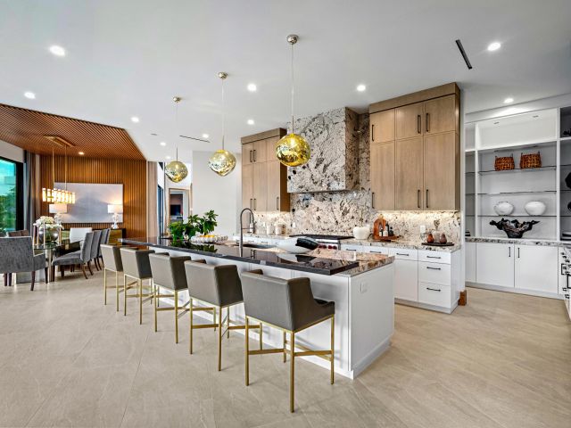 5-bedroom home for sale in Boca Raton - 4080 Ibis Point Circle - MondialRealty