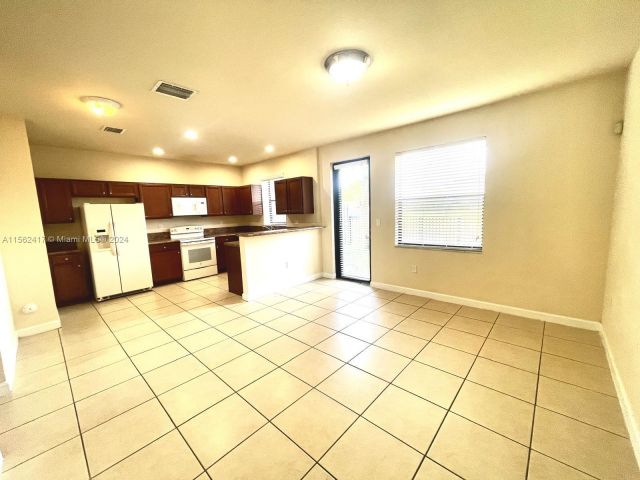 Home for rent at 23364 SW 113th Psge 23364 - photo 5396578