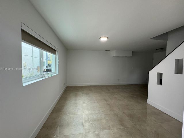 Home for rent at 1950 Brickell Ave 106 - photo 5221935