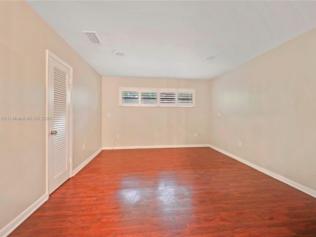 Home for sale at 11900 SW 84th Ave - photo 5388286