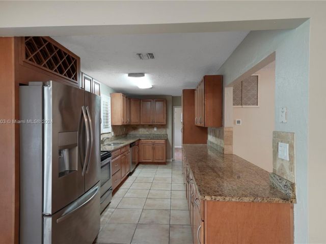 Home for sale at 11900 SW 84th Ave - photo 5388297