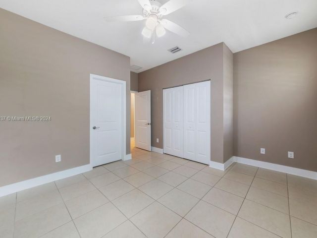 Home for sale at 8158 Cascada Isles Dr - photo 5233800