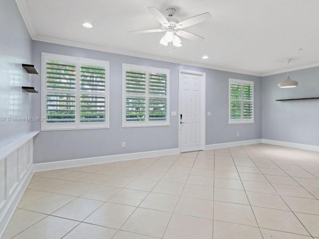 Home for sale at 8158 Cascada Isles Dr - photo 5233806