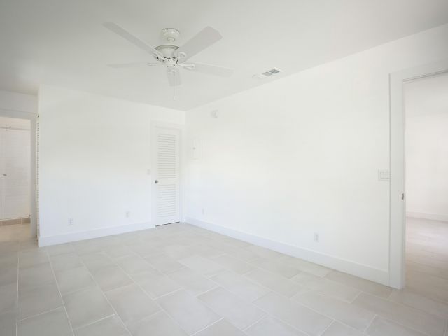 Home for rent at 705 New York Street - photo 5222692