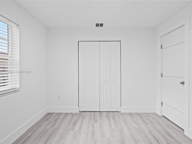 Home for rent at 6314 Taylor St 0 - photo 5224157