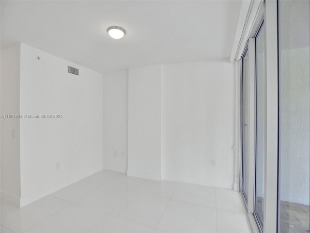 Apartment for sale  Unit #116 - photo 5380226