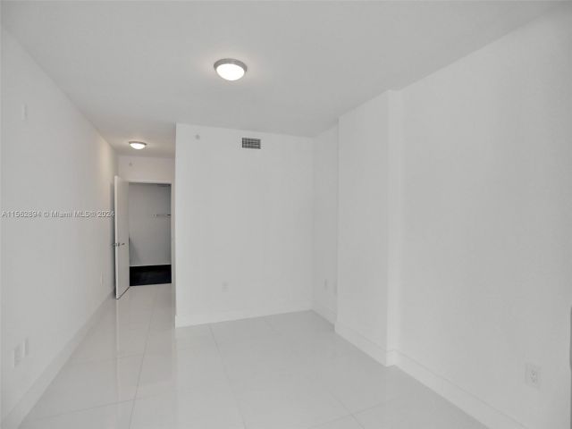 Apartment for sale  Unit #116 - photo 5380227