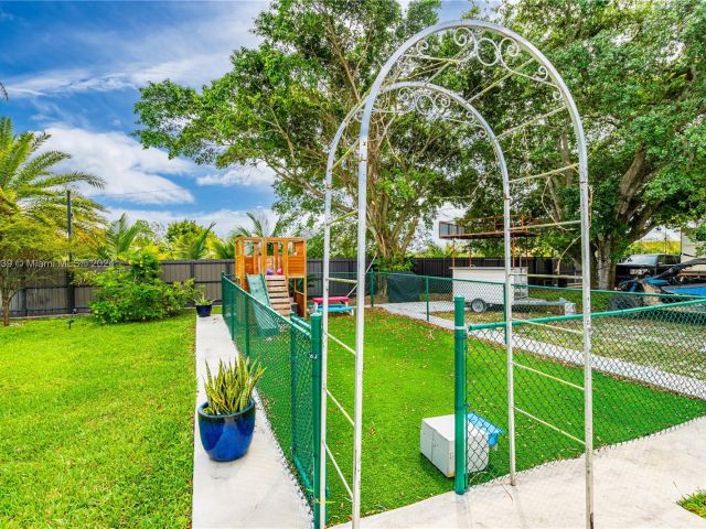 Home for sale at 33300 SW 212th Ave - photo 5228748
