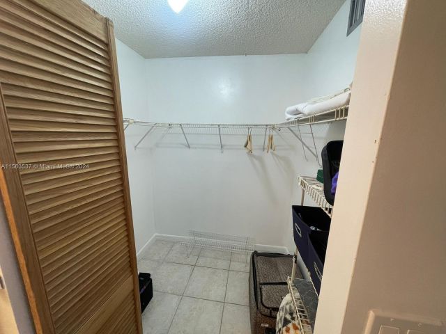 Apartment for sale  Unit #816 - photo 5487910