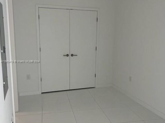 Apartment for rent  Unit #3704 - photo 5233143