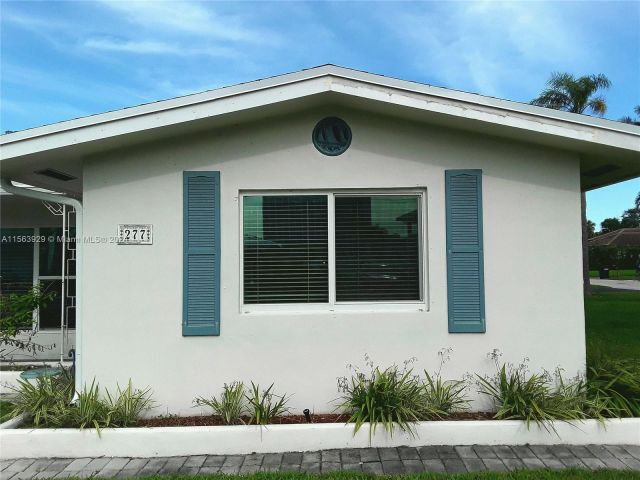 Home for sale at 277 Miramar Ave - photo 5232387
