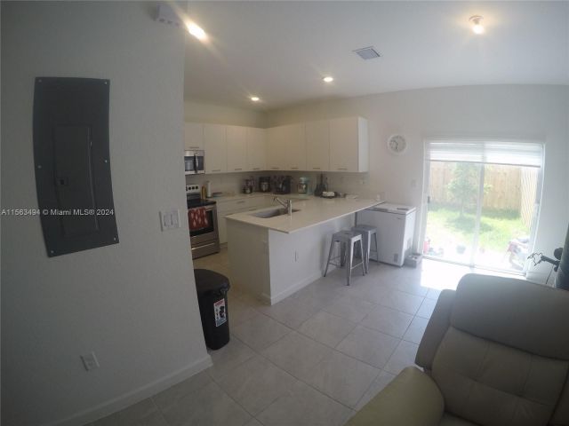 Home for rent at 12221 NW 23rd Pl 12221 - photo 5233636