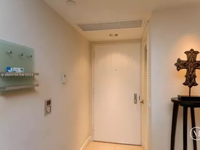 Apartment for sale  Unit #3209 - photo 5236003