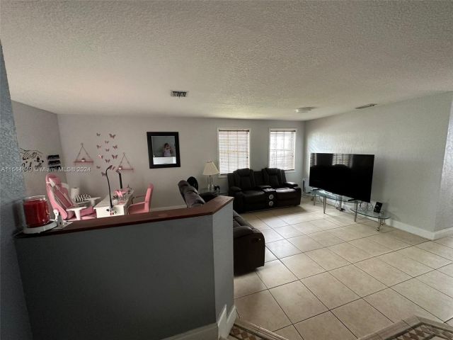 Home for sale at 12873 SW 64th Ln 12873 - photo 5234193