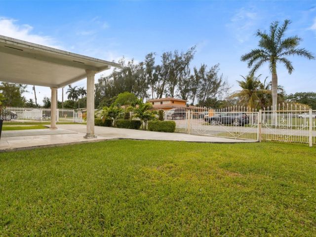 Home for sale at 10845 NW 19th Ave - photo 5234188