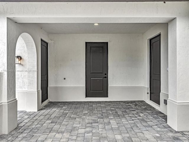 Home for sale at 10456 SW 57th Ct - photo 5511213