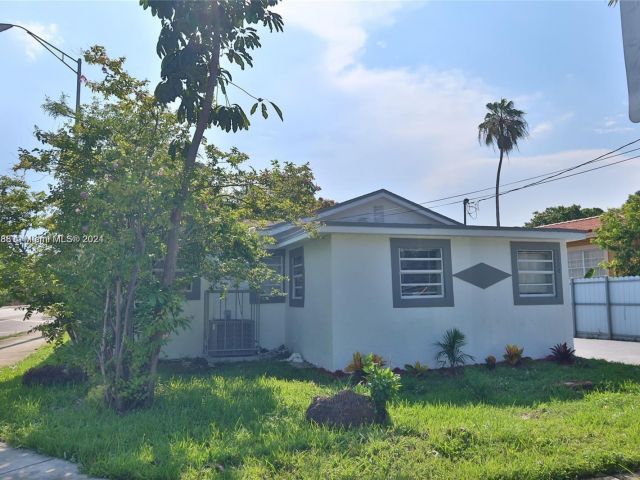 Home for sale at 8224 NW 1st Pl - photo 5239842