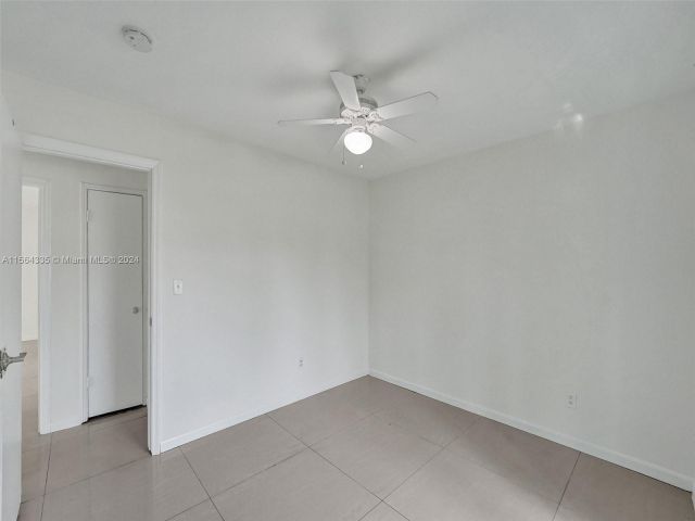 Home for sale at 1607 Moffett St - photo 5235904
