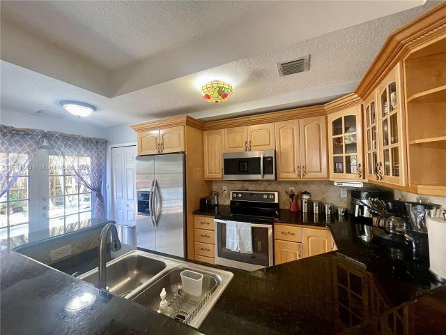 Home for sale at 17616 SW 145th Ct - photo 5239877