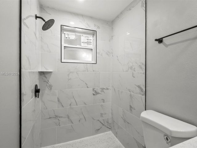 Home for sale at 5514 NW 6th Ave - photo 5264519