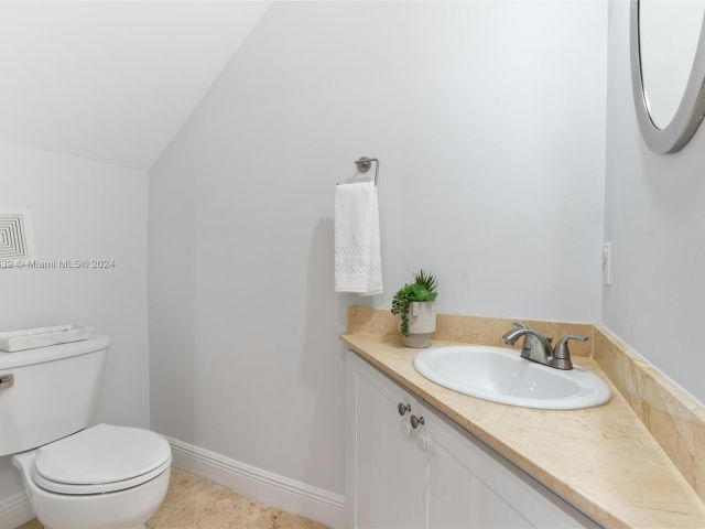 Home for sale at 3776 SW 27th Ln - photo 5243078
