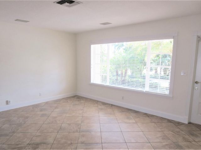 Home for rent at 2061 Tropic Isle - photo 5244444
