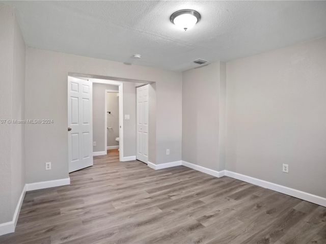 Home for sale at 1658 SW 30th Ter - photo 5244087