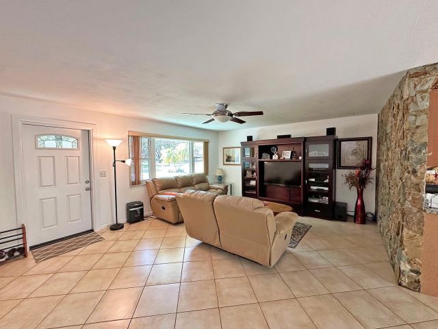 Home for sale at 8952 SW 52nd Street - photo 5243913