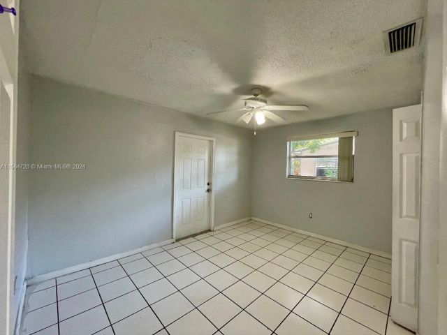 Home for rent at 811 N 64th Ter - photo 5244702