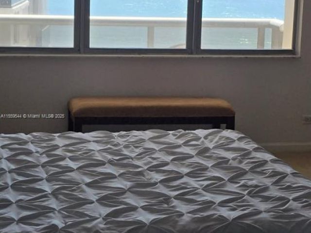 Apartment for rent  Unit #1110 - photo 6046407