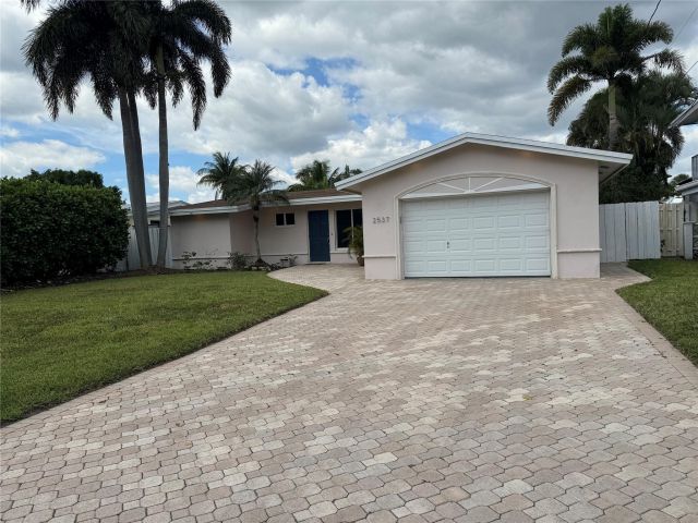 Home for sale at 2537 Key Largo Ln - photo 5262372