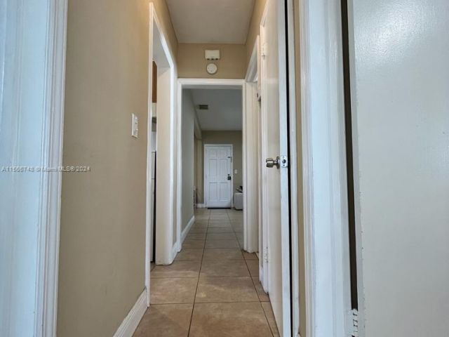 Home for rent at 1414 NE 178th St - photo 5327867