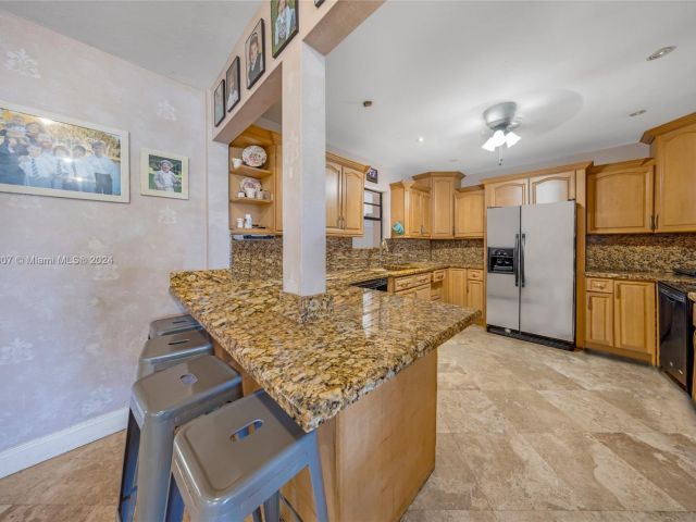Home for sale at 720 NE 171st St - photo 5254255