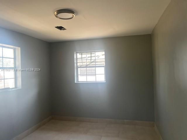 Home for rent at 1436 NW 24th Ter - photo 5404661