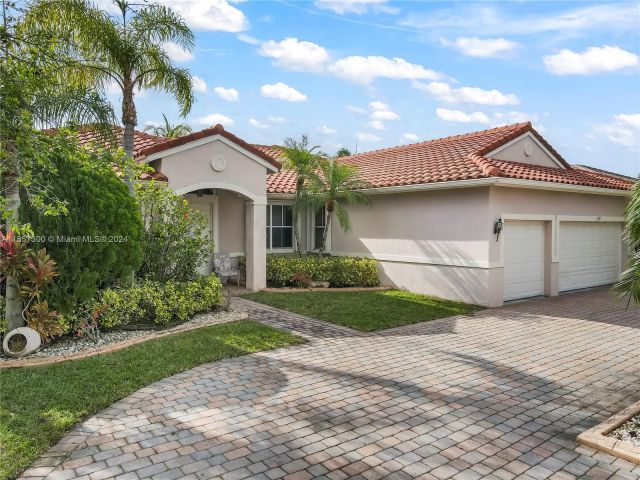 Home for sale at 1150 SW 189th Ave - photo 5265218