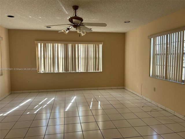 Home for sale at 2650 SW 34th Ave - photo 5266079