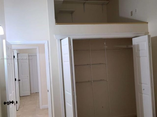 Home for rent at 1907 SW 107th Ave 801 - photo 5265873